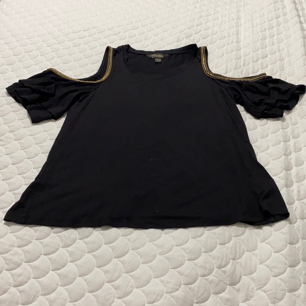 Black cold shoulder blouse/ Size XS